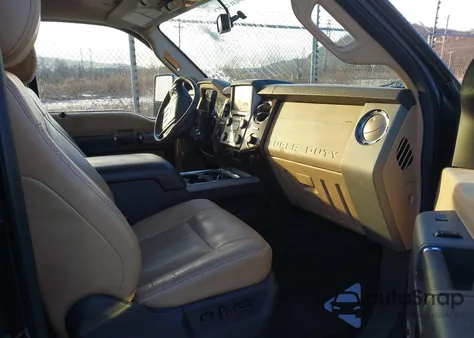 2014 Ford F-250 Lariat from USA, damaged, VIN 1FT7X2B66EEA71351